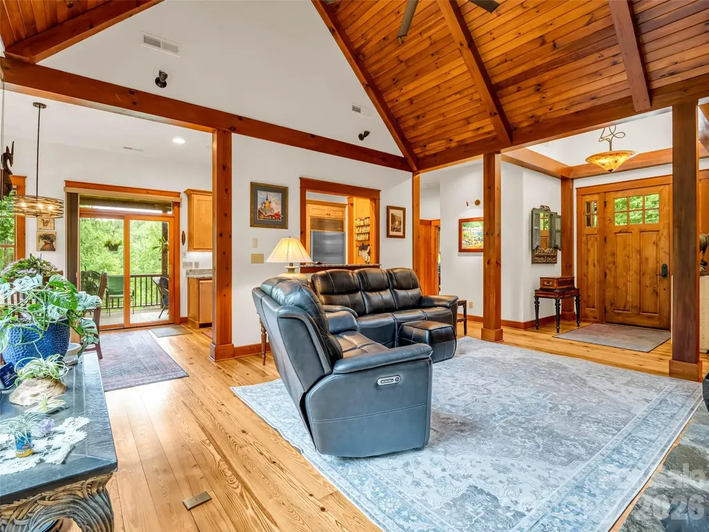 153 Glenn Court Mill Spring NC 28756