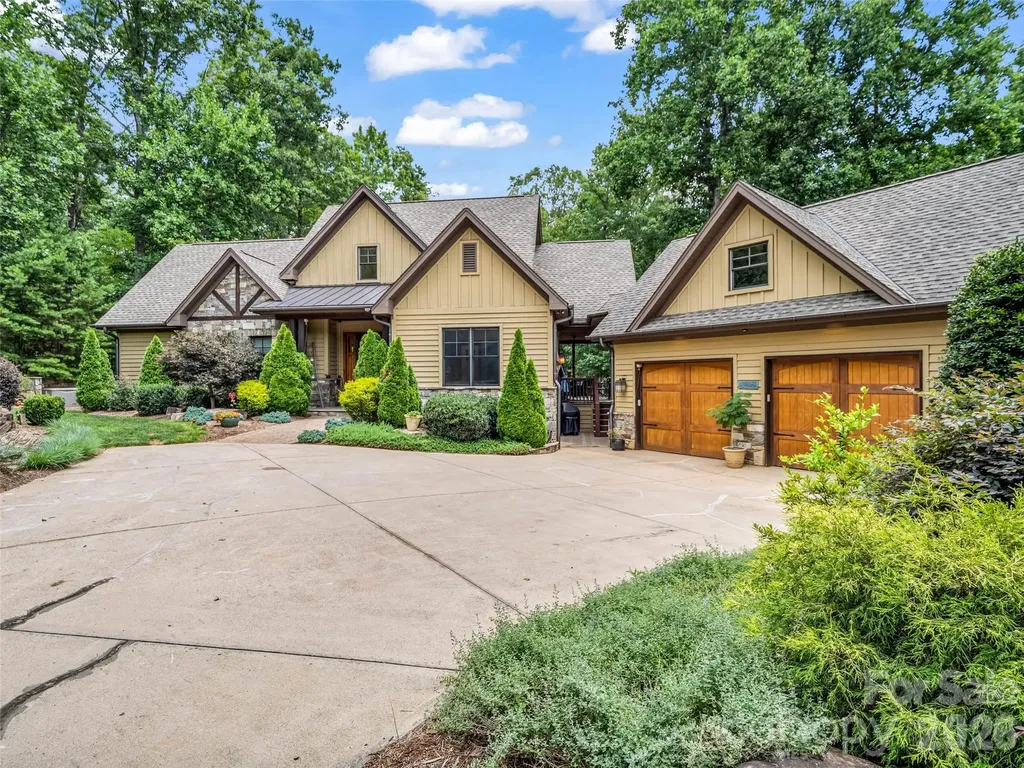 153 Glenn Court Mill Spring NC 28756