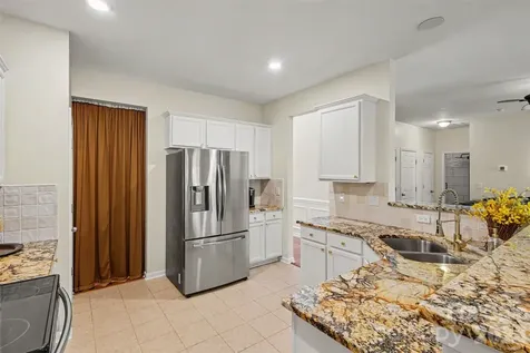 3324 Brackhill Street Davidson NC 28036