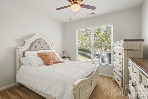 3324 Brackhill Street Davidson NC 28036