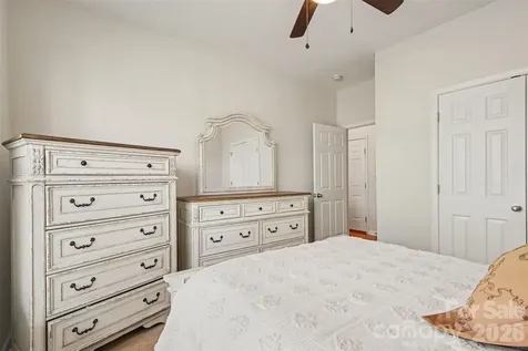 3324 Brackhill Street Davidson NC 28036
