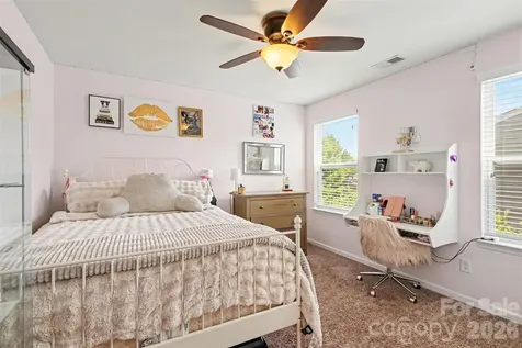 3324 Brackhill Street Davidson NC 28036