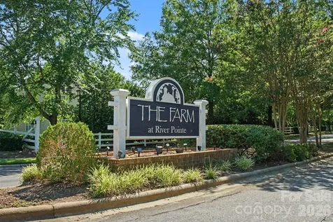 3324 Brackhill Street Davidson NC 28036