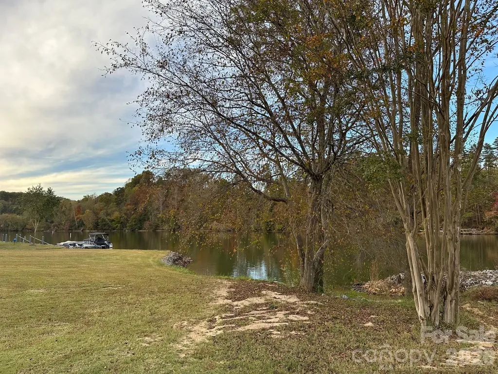 302 Catawba Avenue Hickory NC 28601