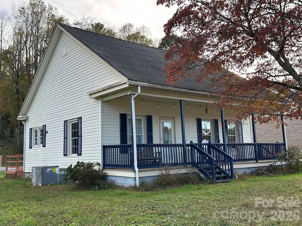 302 Catawba Avenue Hickory NC 28601