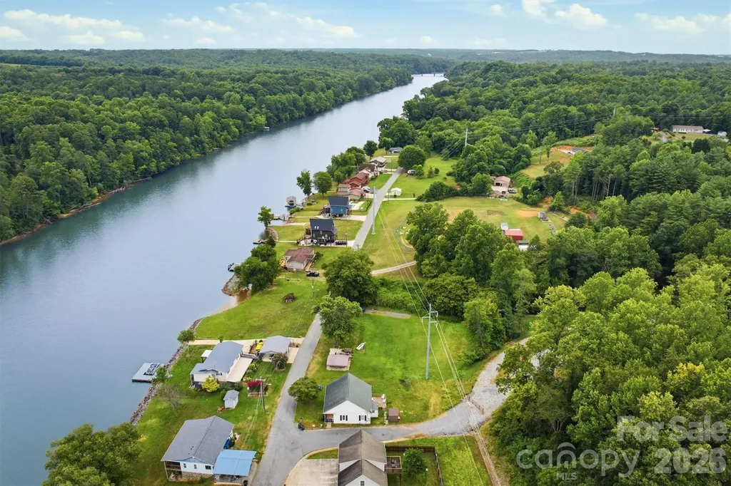 302 Catawba Avenue Hickory NC 28601