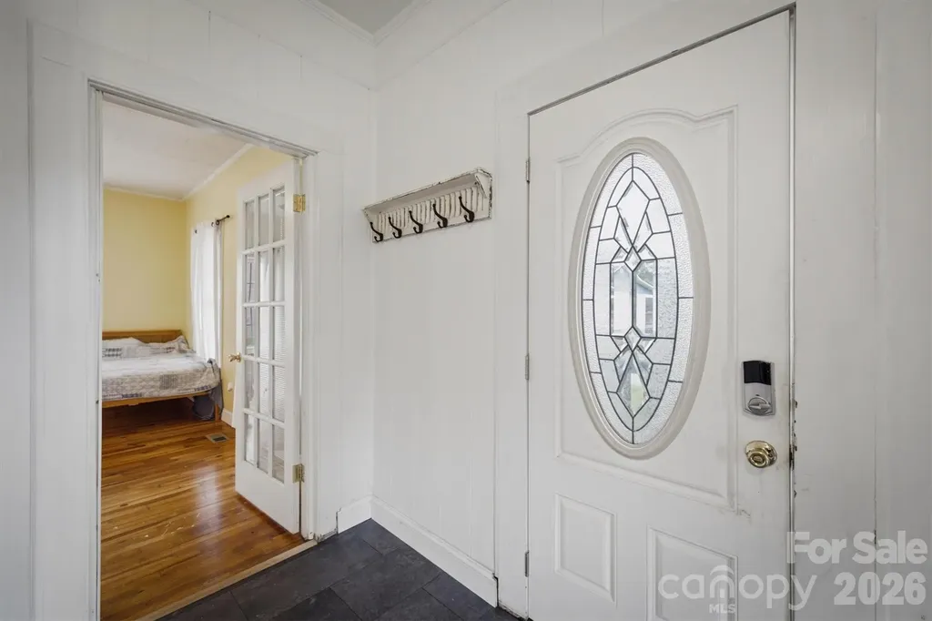 302 Catawba Avenue Hickory NC 28601