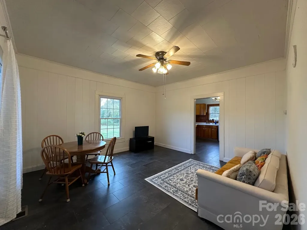 302 Catawba Avenue Hickory NC 28601