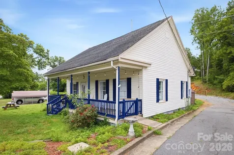 302 Catawba Avenue Hickory NC 28601