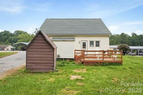 302 Catawba Avenue Hickory NC 28601