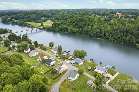 302 Catawba Avenue Hickory NC 28601