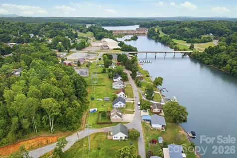 302 Catawba Avenue Hickory NC 28601