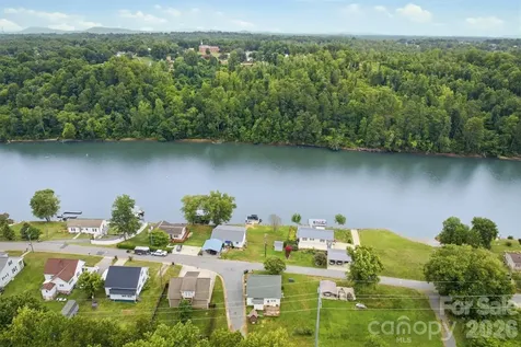 302 Catawba Avenue Hickory NC 28601