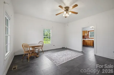 302 Catawba Avenue Hickory NC 28601