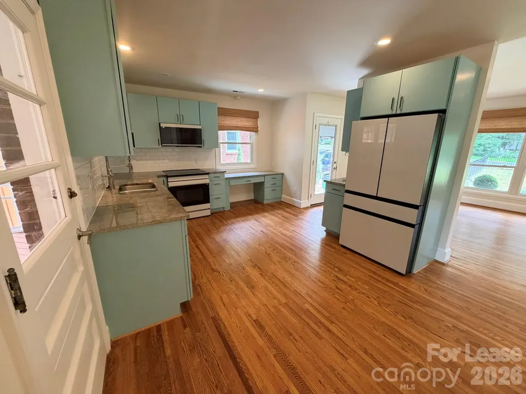 3111 Airlie Street Charlotte NC 28205