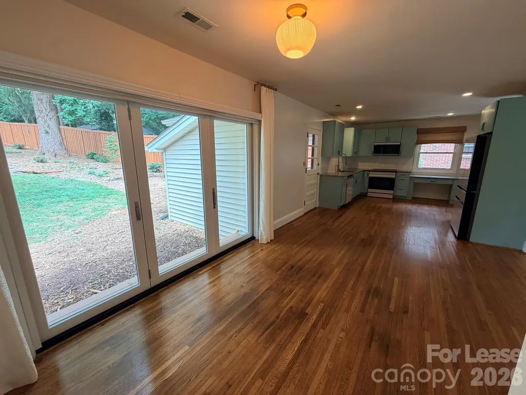 3111 Airlie Street Charlotte NC 28205