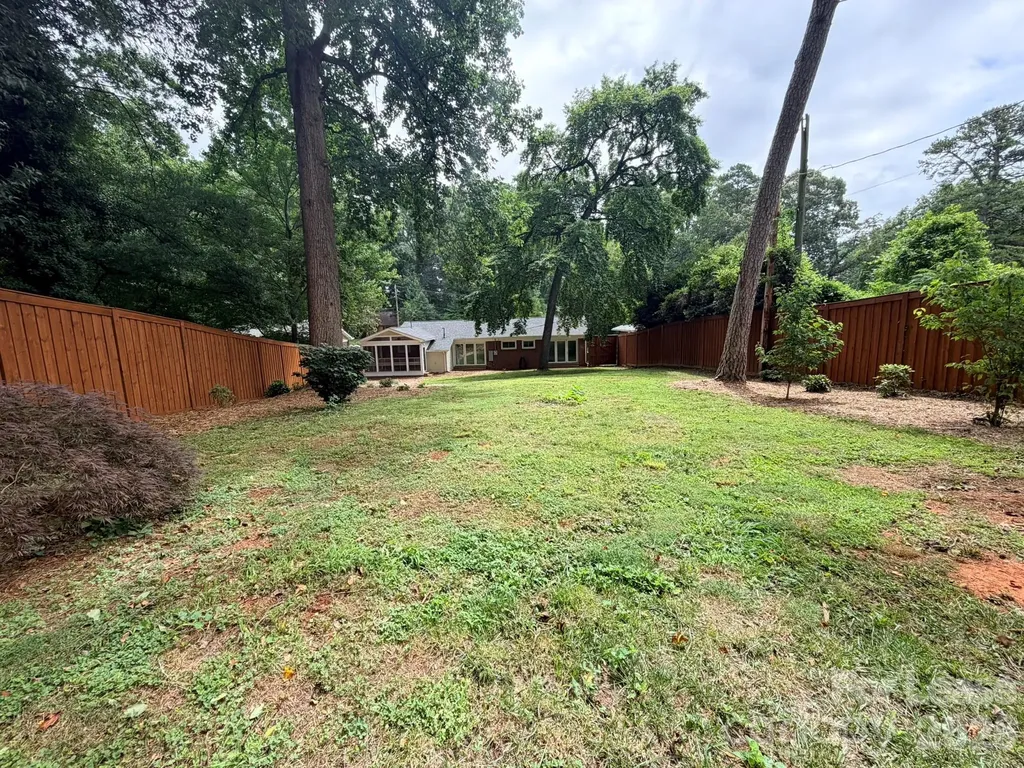 3111 Airlie Street Charlotte NC 28205