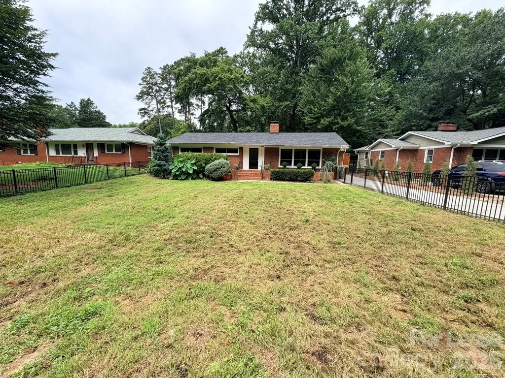 3111 Airlie Street Charlotte NC 28205
