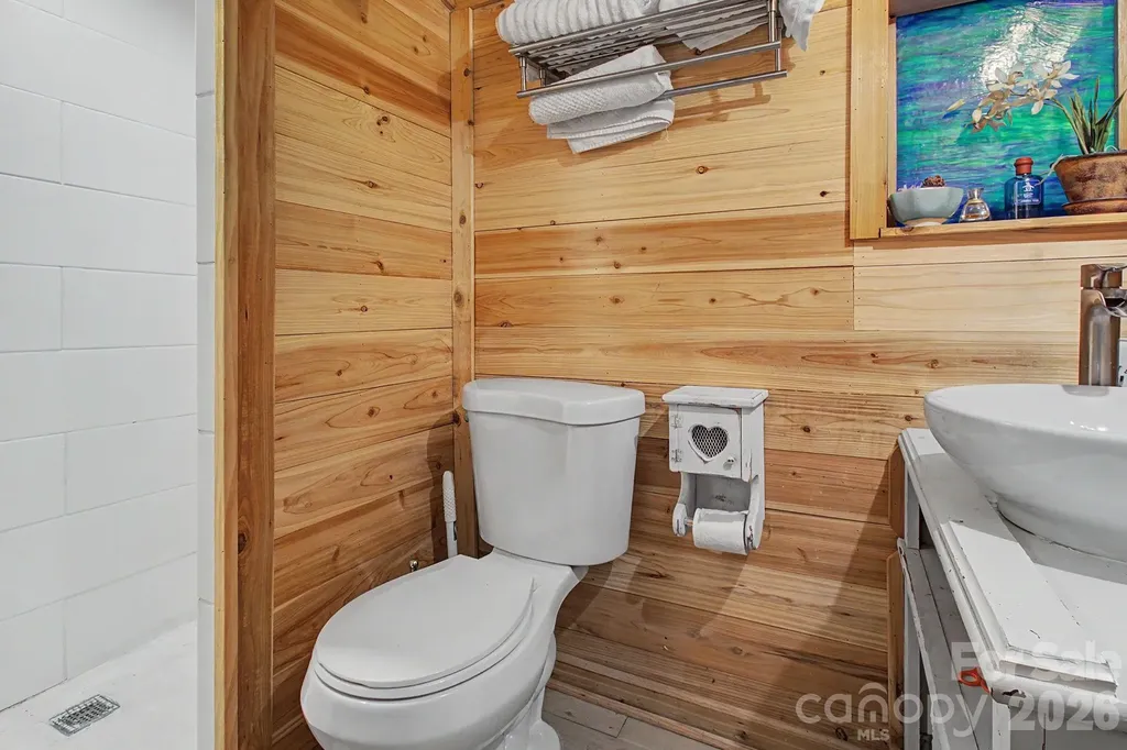 25 Wentworth Avenue Asheville NC 28803