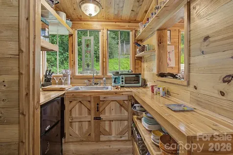 25 Wentworth Avenue Asheville NC 28803