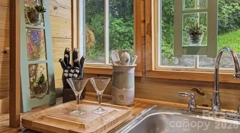 25 Wentworth Avenue Asheville NC 28803
