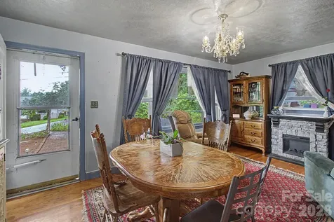 25 Wentworth Avenue Asheville NC 28803