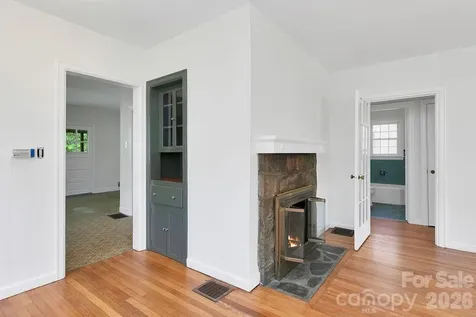 105 Parkview Drive Brevard NC 28712