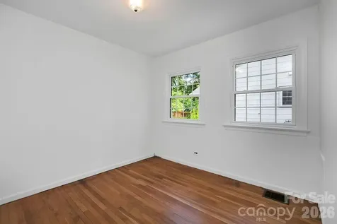 105 Parkview Drive Brevard NC 28712