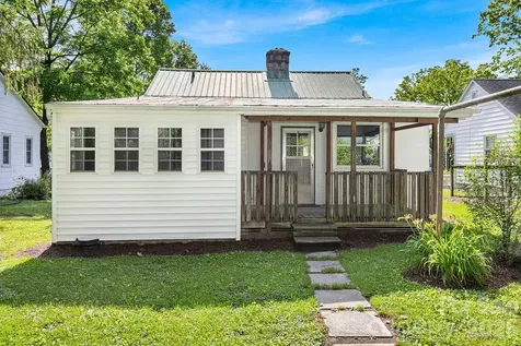 105 Parkview Drive Brevard NC 28712