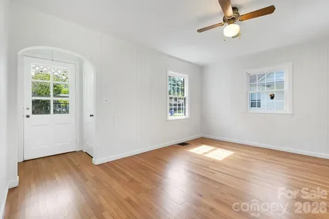 105 Parkview Drive Brevard NC 28712
