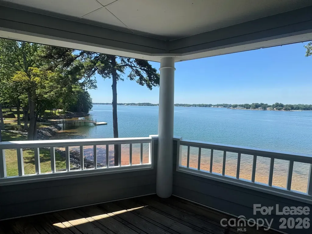 363 Northwest Drive Davidson NC 28036