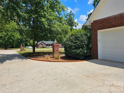 3486 Victorian Hills Drive Richburg SC 29729