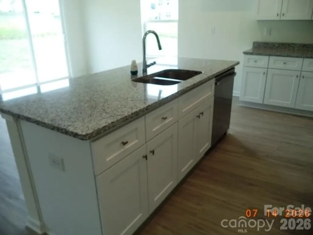128 Sanders Way Statesville NC 28625