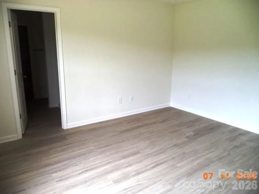 128 Sanders Way Statesville NC 28625