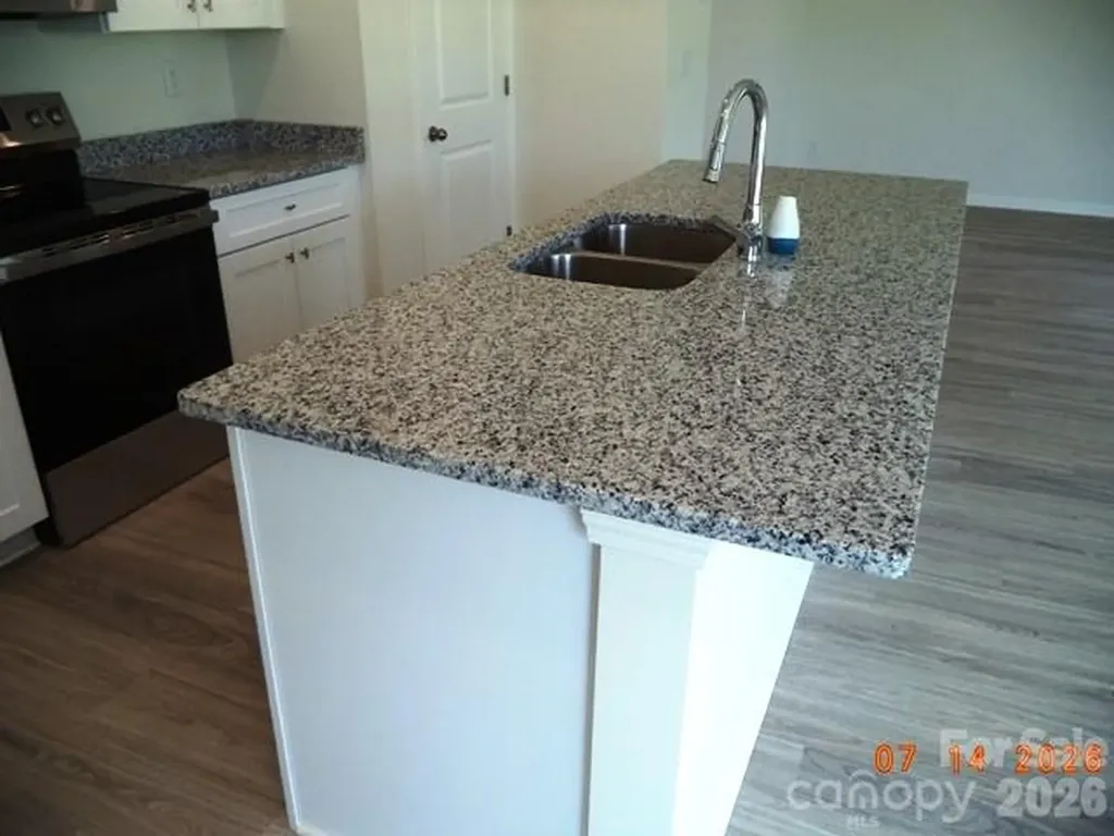 128 Sanders Way Statesville NC 28625