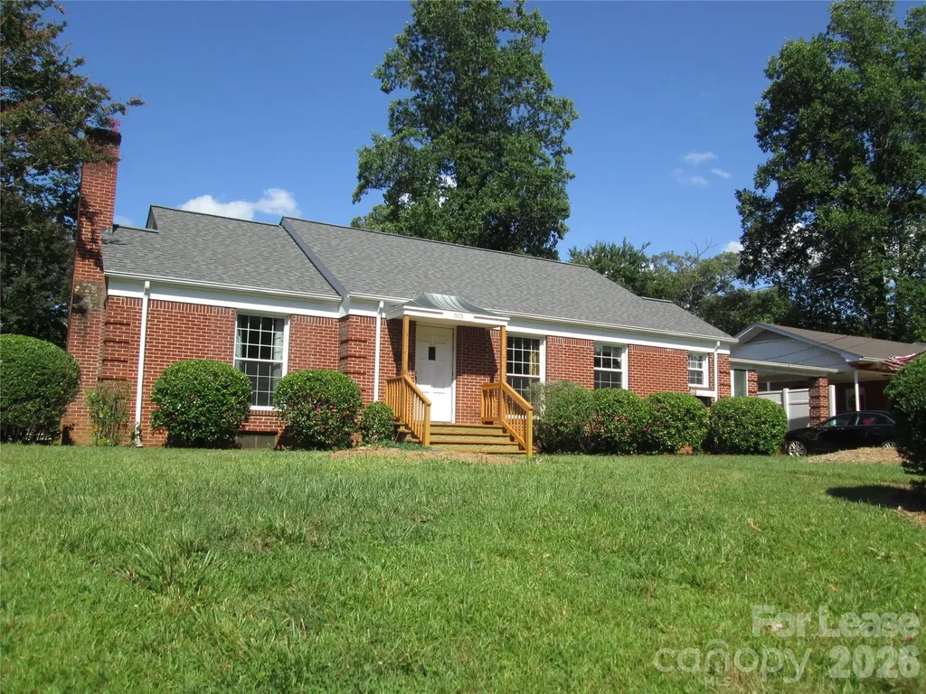 515 Mountain View Street SW Lenoir NC 28645