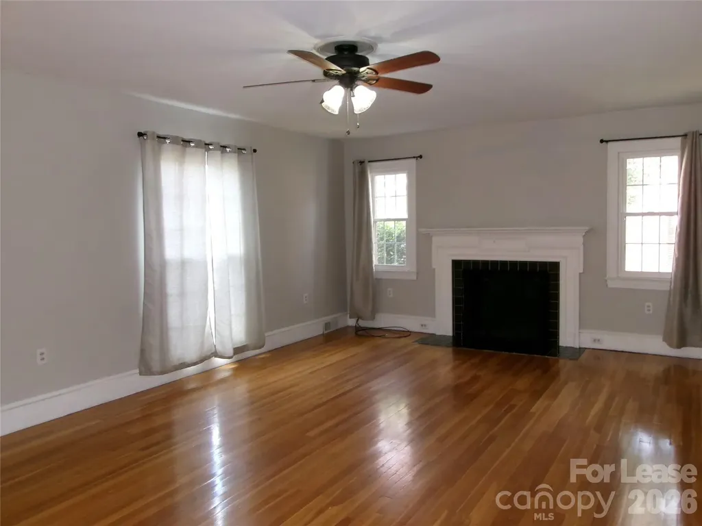 515 Mountain View Street SW Lenoir NC 28645