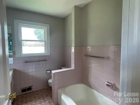 515 Mountain View Street SW Lenoir NC 28645