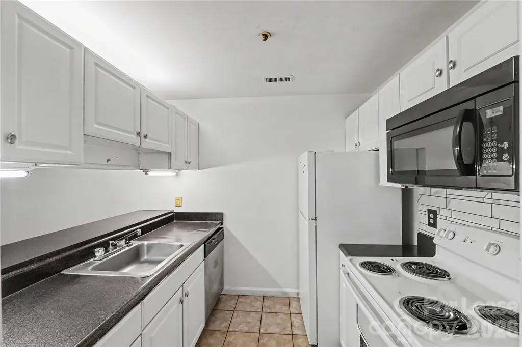 9535 University Terrace Drive Charlotte NC 28262