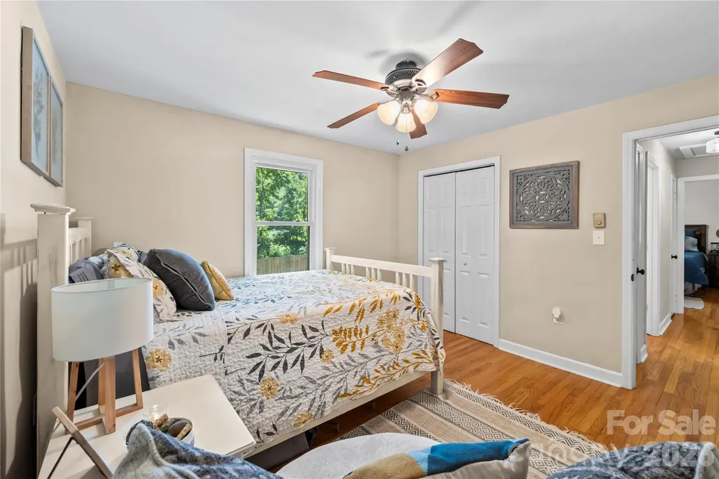 159 New Haw Creek Road Asheville NC 28805