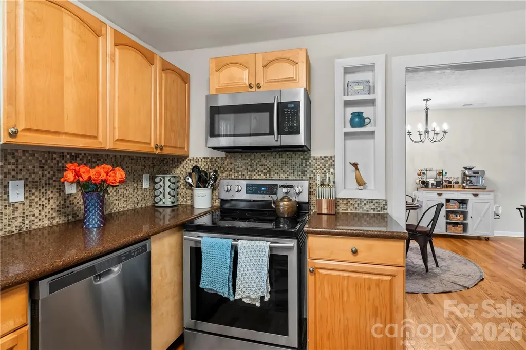 159 New Haw Creek Road Asheville NC 28805