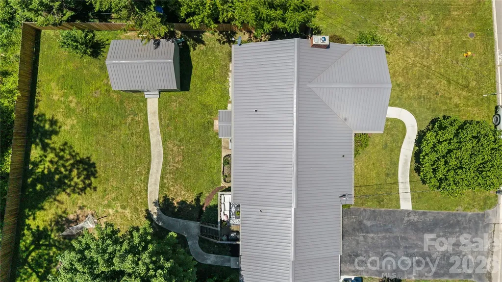 159 New Haw Creek Road Asheville NC 28805