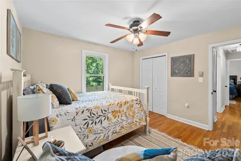 159 New Haw Creek Road Asheville NC 28805