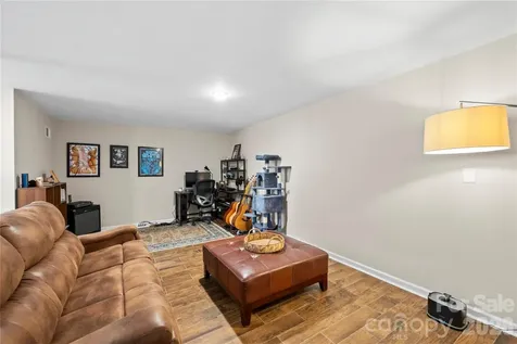 159 New Haw Creek Road Asheville NC 28805