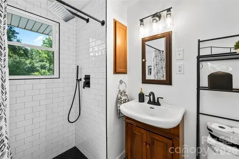 159 New Haw Creek Road Asheville NC 28805