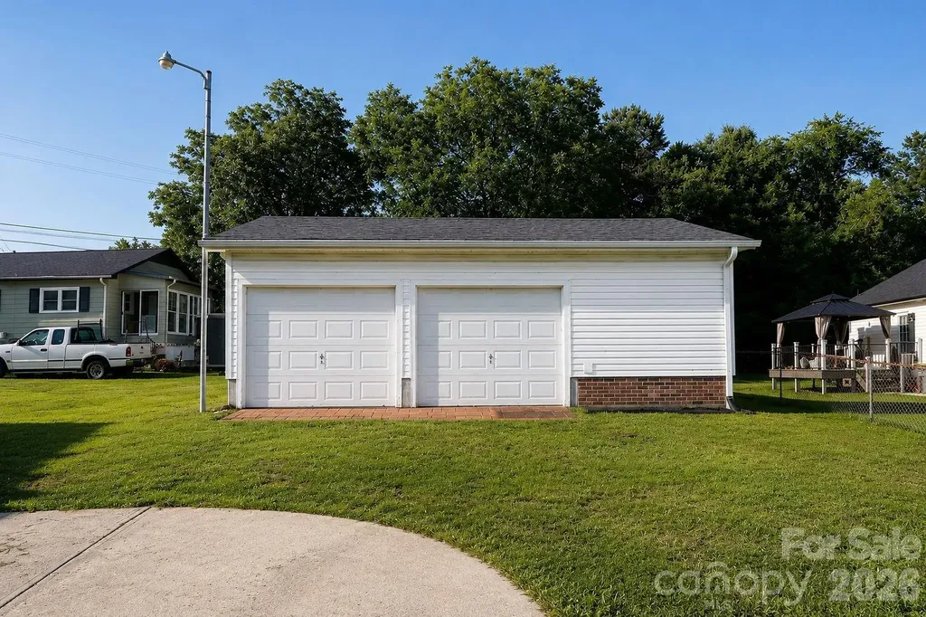 201 E 27th Street Kannapolis NC 28083