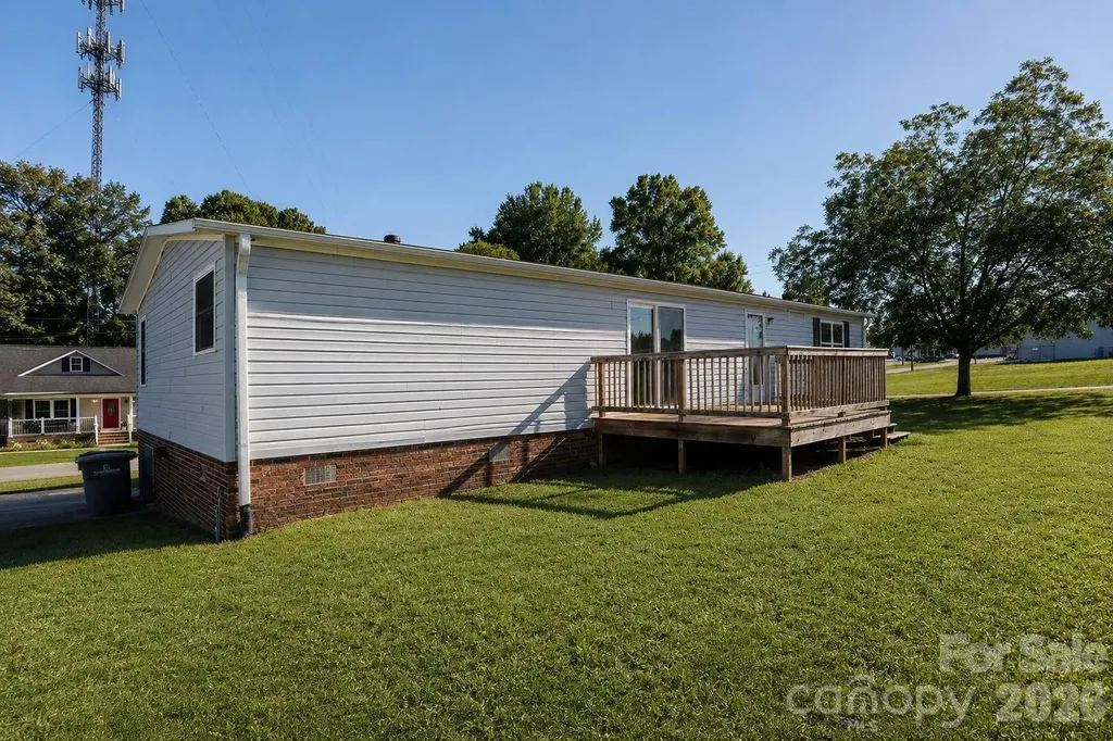 201 E 27th Street Kannapolis NC 28083