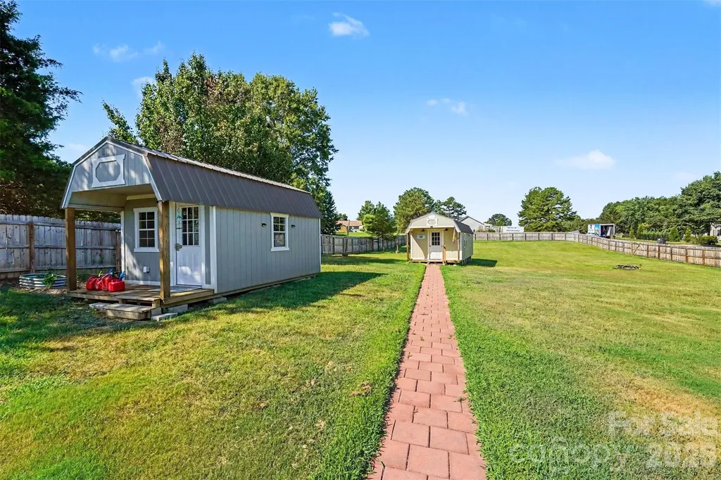 5312 Willow Run Drive Monroe NC 28110