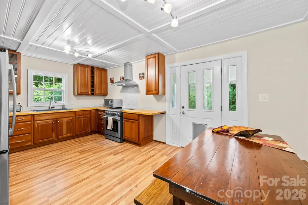 2879 Chandler Creek Road Mars Hill NC 28754