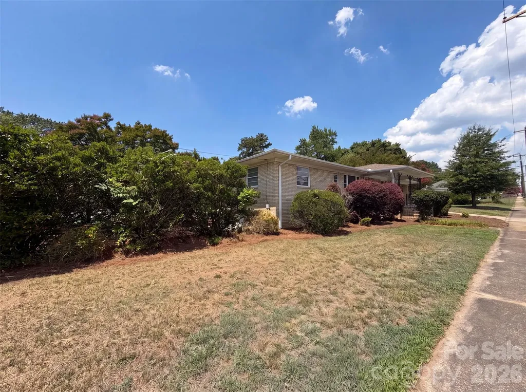 608 E Ryder Avenue Landis NC 28088